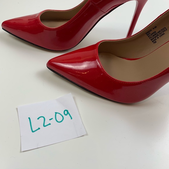 Madden Girl Red Pointed Toe Heels - Picture 6 of 6
